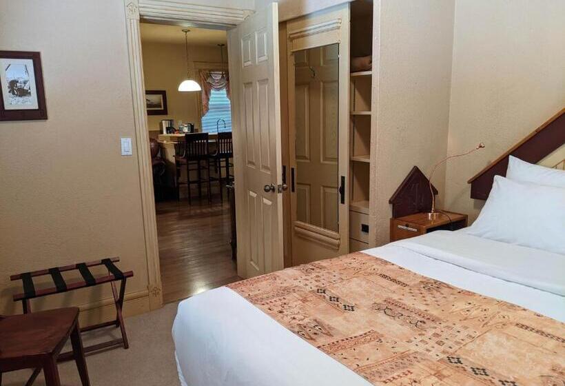הוסטל Third Mission Heritage Suites