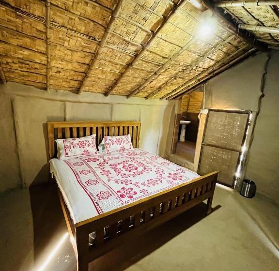 בית מלון כפרי La Mudhouse