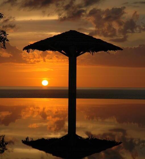 Lumbalumba Resort   Manado