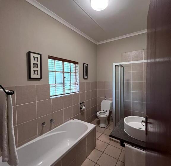 Pension Big Tree Midrand