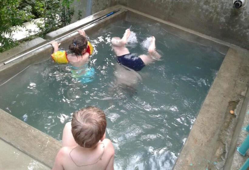 پانسیون Guest House Edem