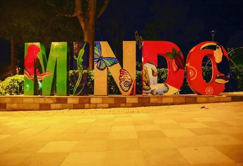 פנסיון Hostal Henrry S