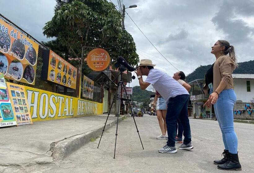 פנסיון Hostal Henrry S