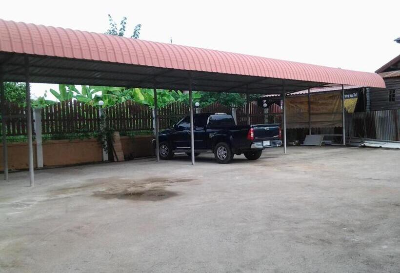 بنسيون J Safe Guesthouse