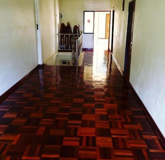 بنسيون J Safe Guesthouse