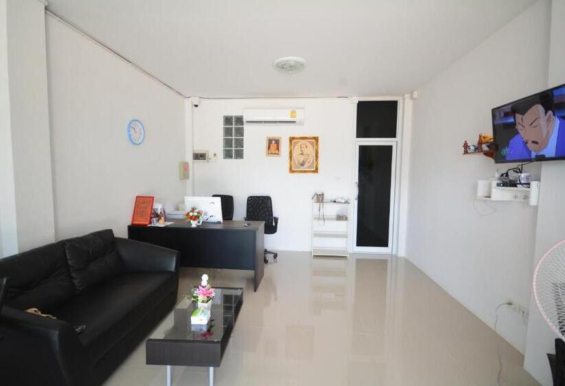 膳宿费 Jc Guesthouse @ Suratthani Airport