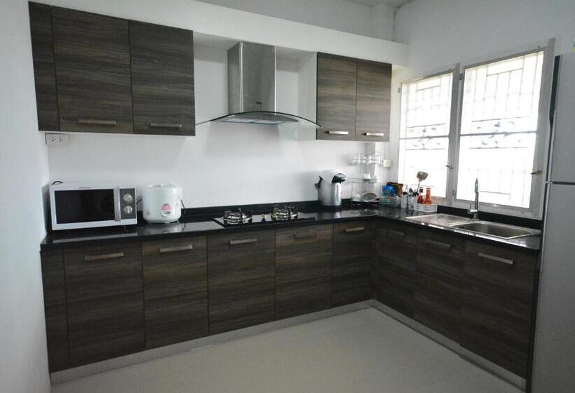 膳宿费 Jc Guesthouse @ Suratthani Airport