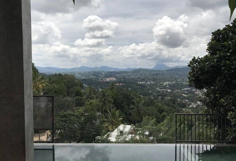 بنسيون Pgc Residence