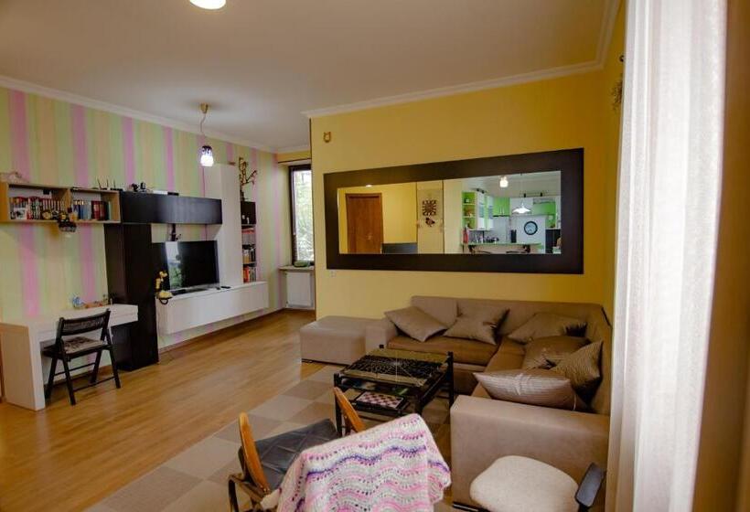 پانسیون Qilimcha S Guesthouse