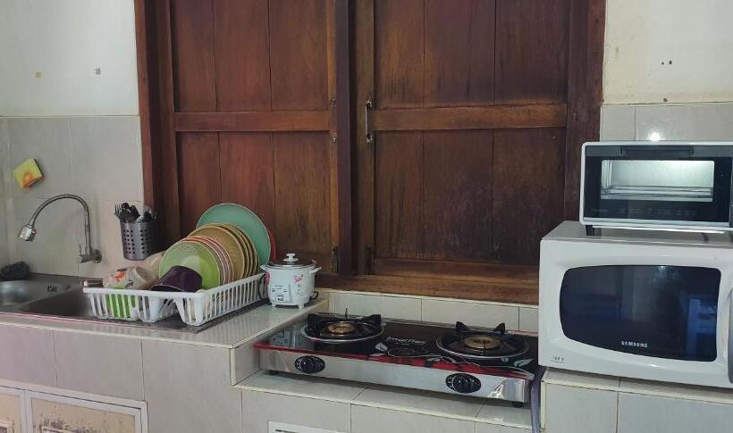 بنسيون Seesea Thai Wooden House On Beachfront