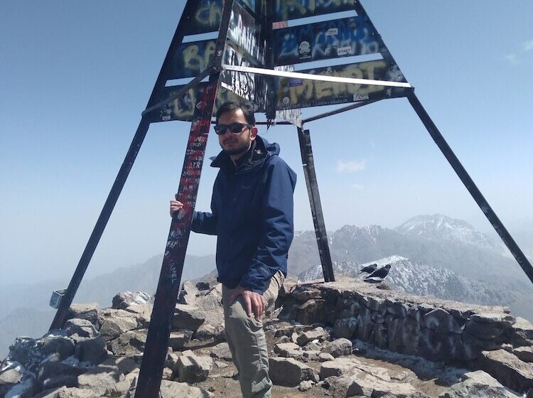 پانسیون Tanssi House