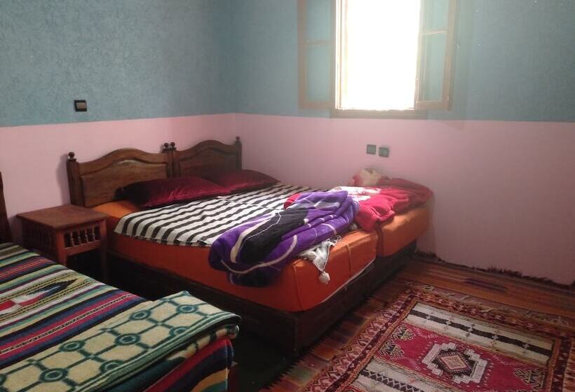 پانسیون Tanssi House