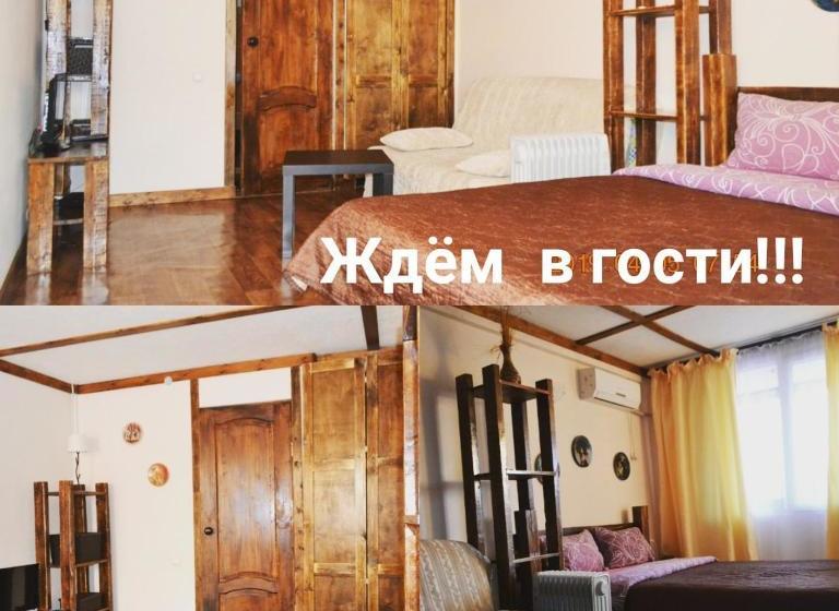 پانسیون U Palycha Guest House