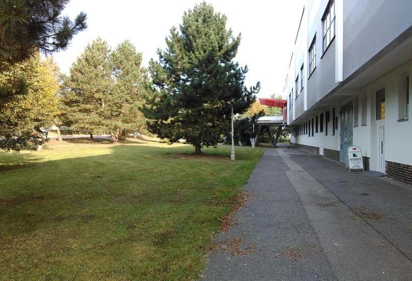 بنسيون Zimní Stadion Tábor