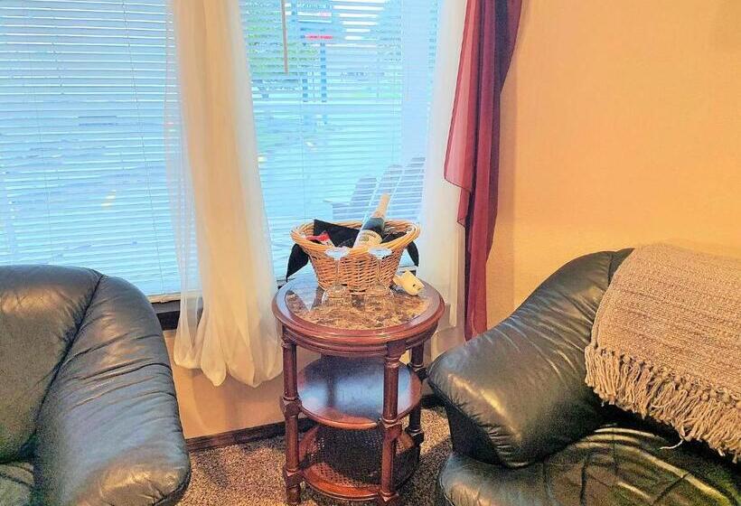 호스텔 Breakers Boutique Inn