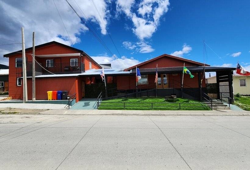 הוסטל Forjadores Del Cabo De Hornos