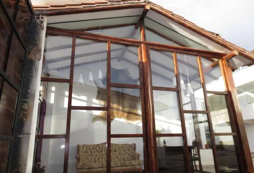 ユースホステル La Cabaña