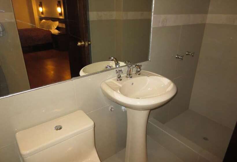 ユースホステル La Cabaña