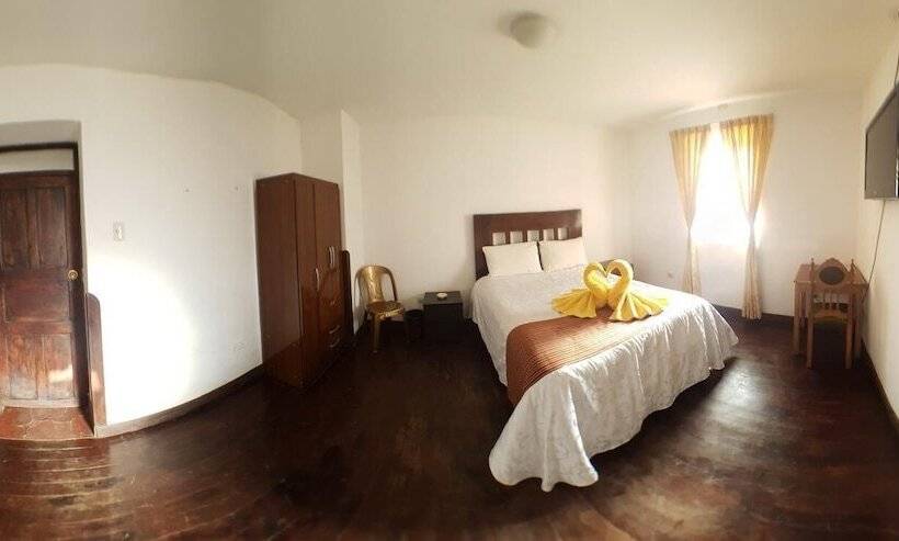 ユースホステル La Cabaña