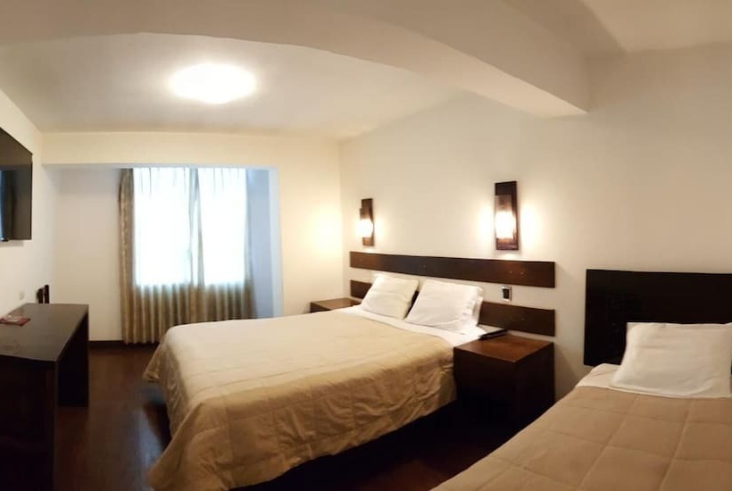 ユースホステル La Cabaña