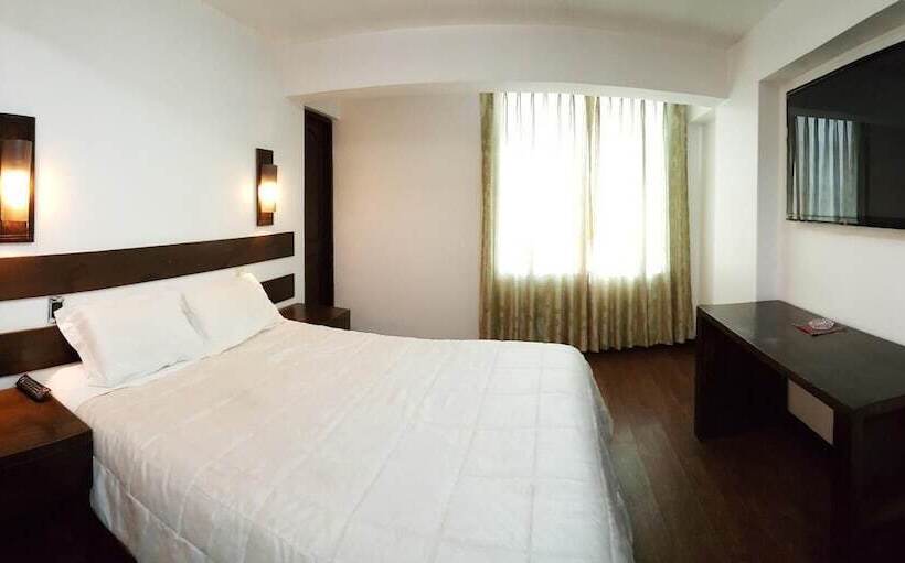 ユースホステル La Cabaña