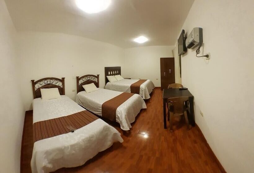 ユースホステル La Cabaña