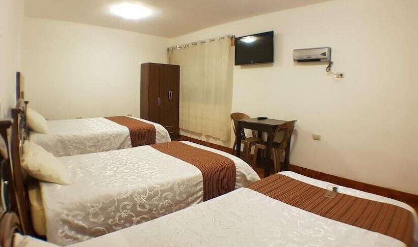 ユースホステル La Cabaña