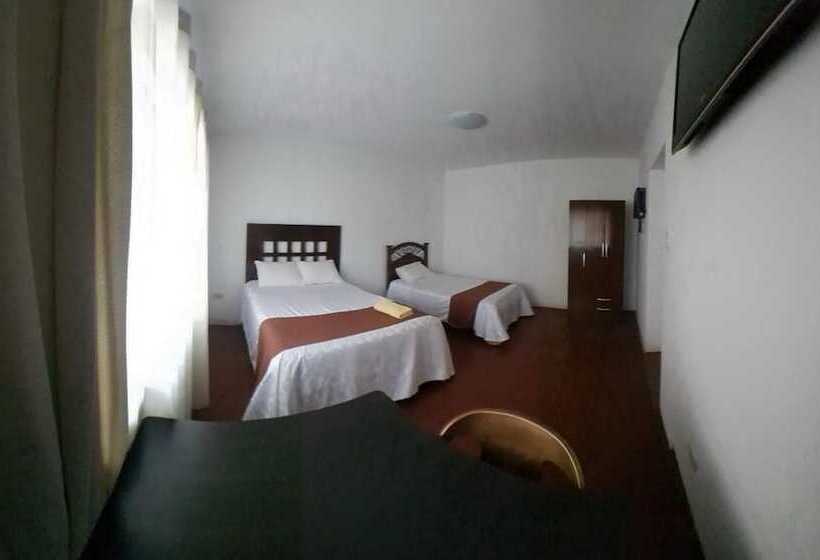 ユースホステル La Cabaña