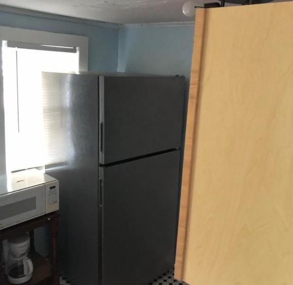 ユースホステル Seafarer Inn And Cottages