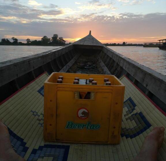 Общежитие The Boathouse