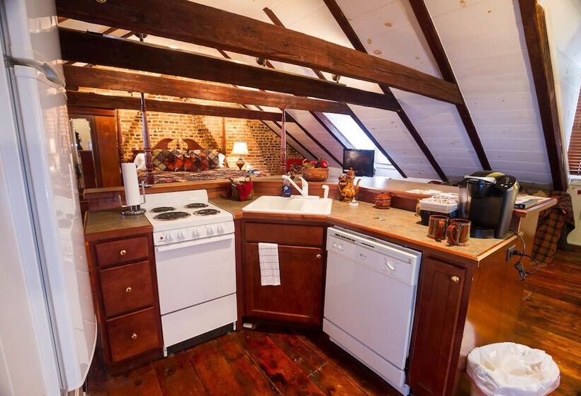 فندق صغير The Inn At Lincoln Square