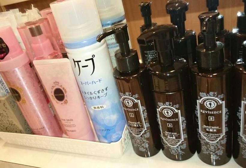 מלון כמוסות Gran Customa Isezakicho