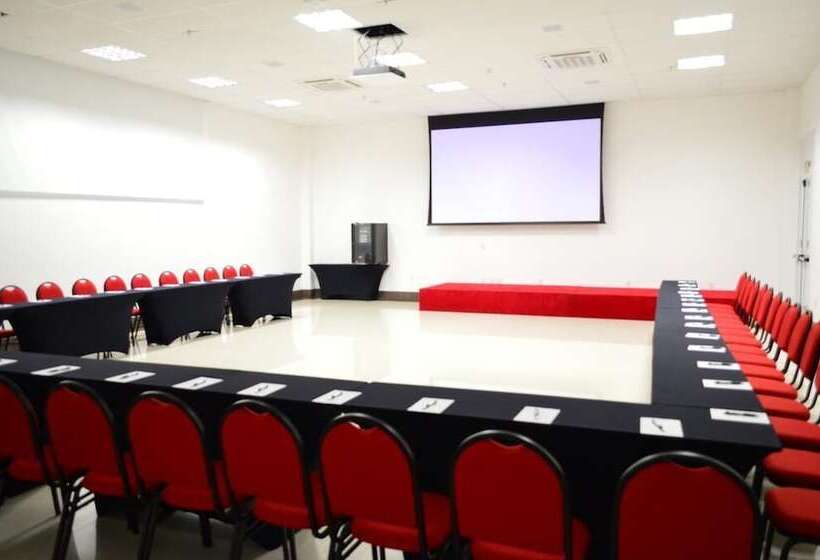 בית מלון כפרי Recanto Maestro