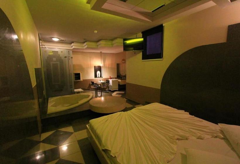 Movie Inn Motel E Hospedagem