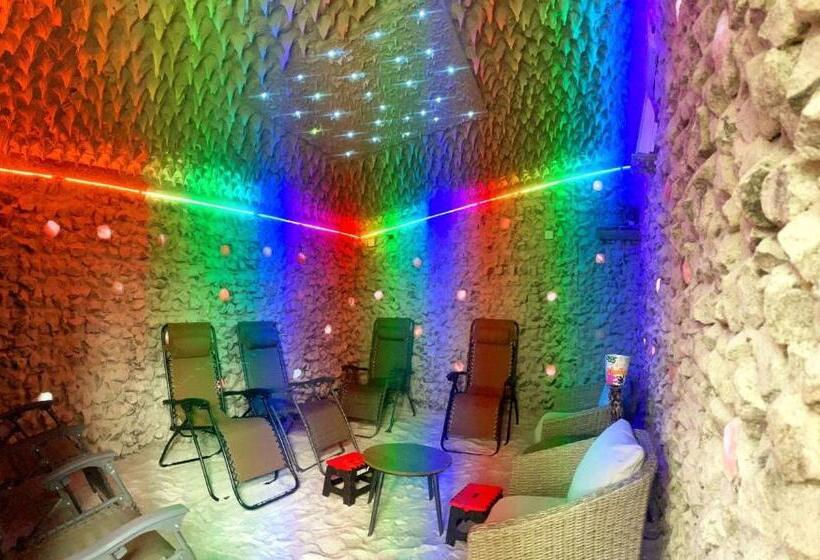 펜션 Amandra Chalet