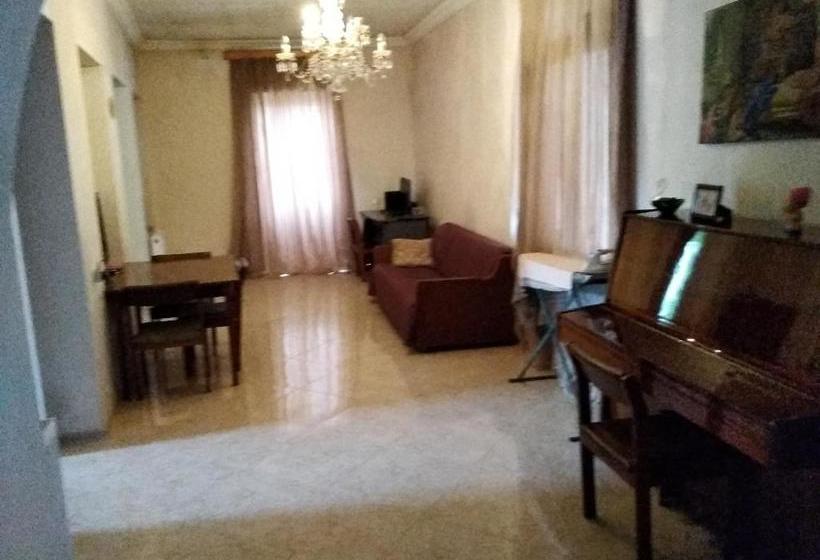 پانسیون Goga Guesthouse