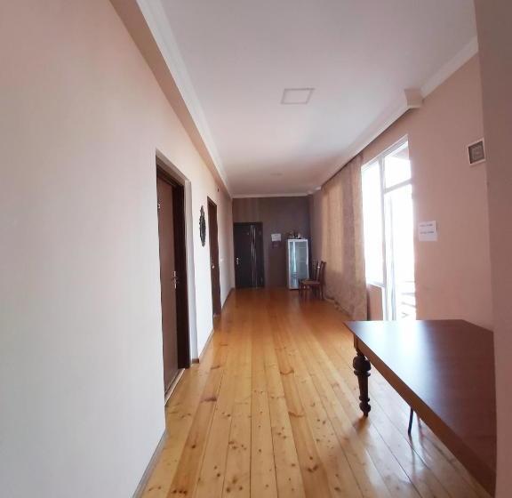 پانسیون Gh Sanapiro