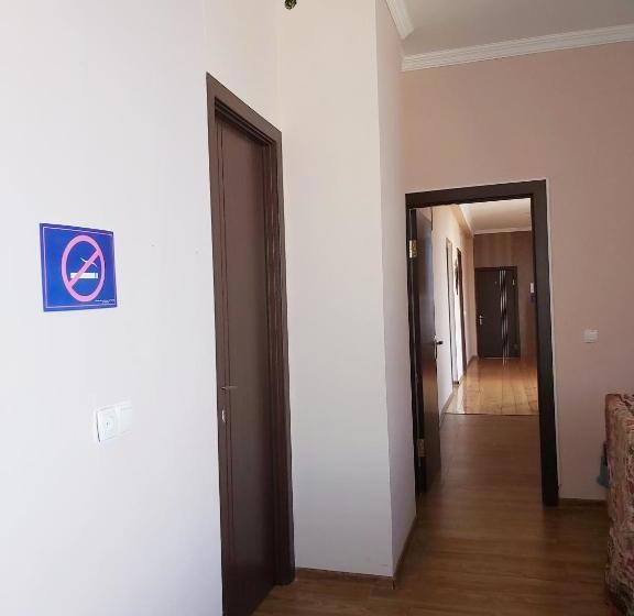 پانسیون Gh Sanapiro