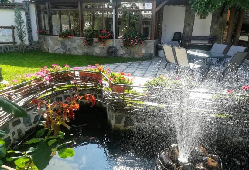 پانسیون Guest House Via