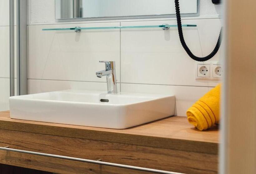 ペンション Nowders Apartments