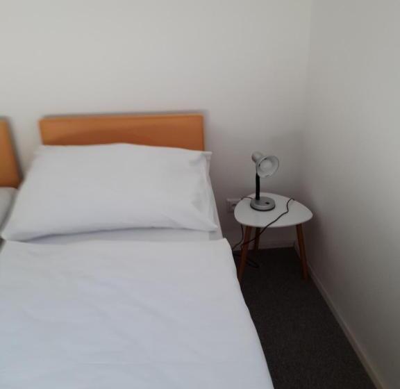 ペンション Penzion A Restaurace U Strnada