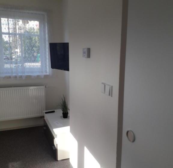 ペンション Penzion A Restaurace U Strnada