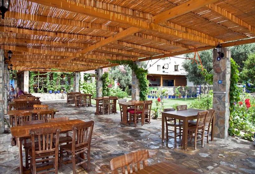 膳宿费 şahin Motel & Restaurant