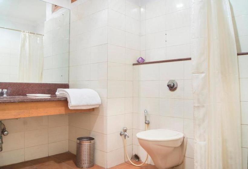 پانسیون The Regency