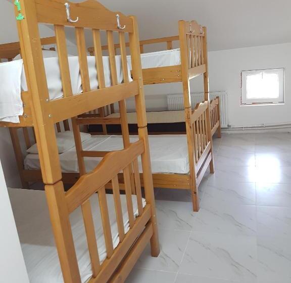 پانسیون Villa House Georgia