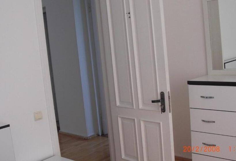 پانسیون Villa House Georgia