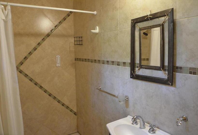 Общежитие Complejo De Cabañas Pach   Flo