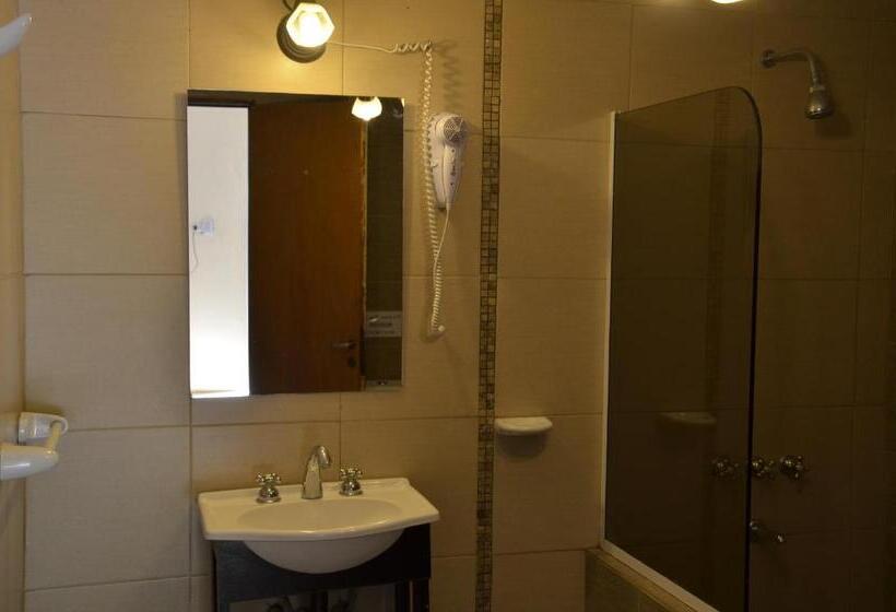 Общежитие Complejo De Cabañas Pach   Flo