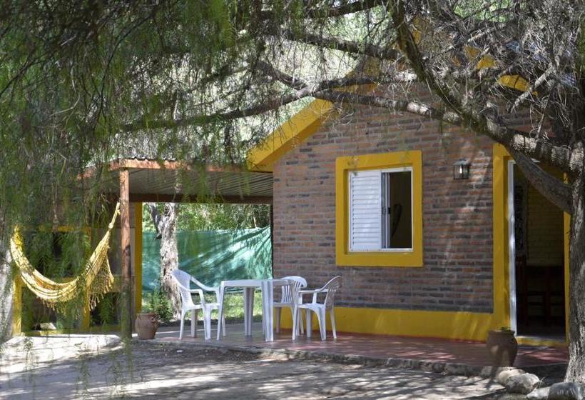 Общежитие Complejo De Cabañas Pach   Flo