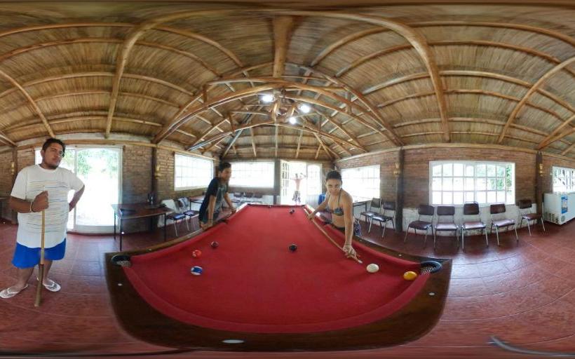 Общежитие Complejo De Cabañas Pach   Flo